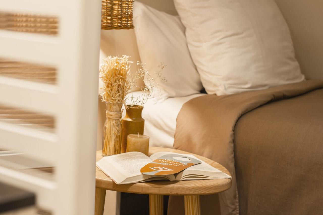 Room Select Tetuan Seville Exterior photo