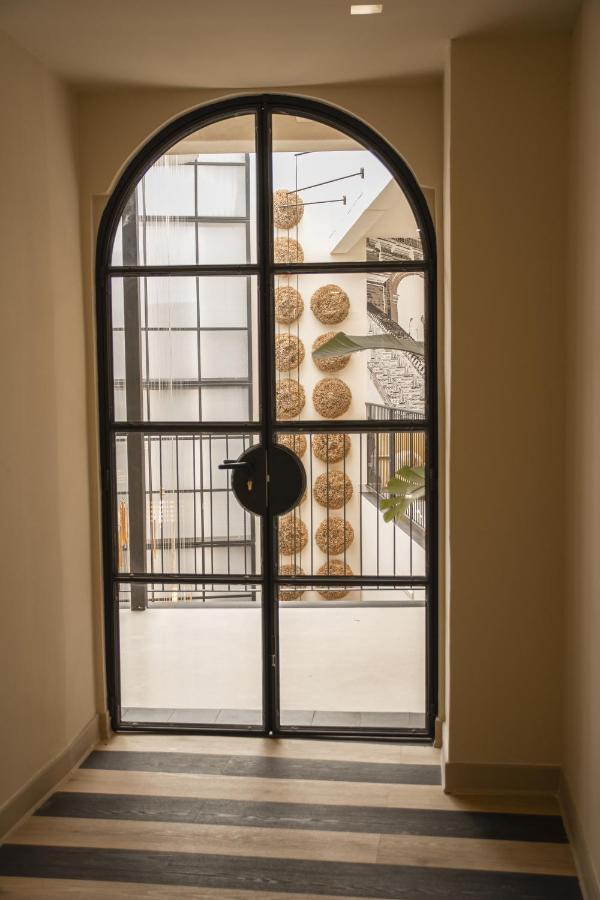 Room Select Tetuan Seville Exterior photo