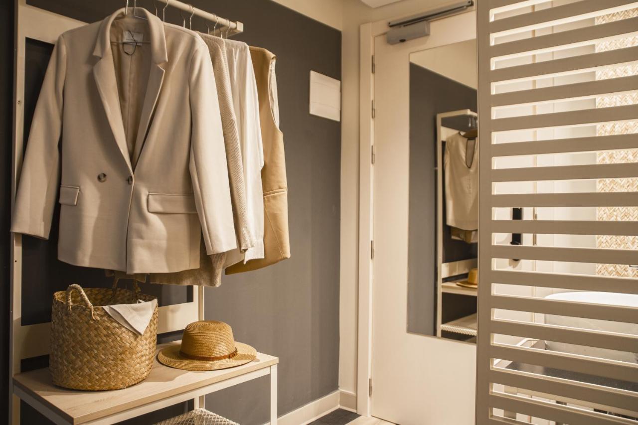 Room Select Tetuan Seville Exterior photo